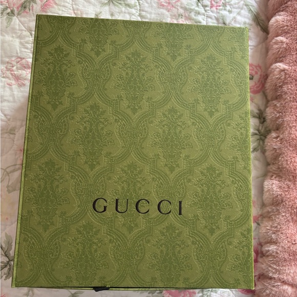 Gucci Calfskin GG Tennis Embossed Belt Bag - Picture 4 of 9